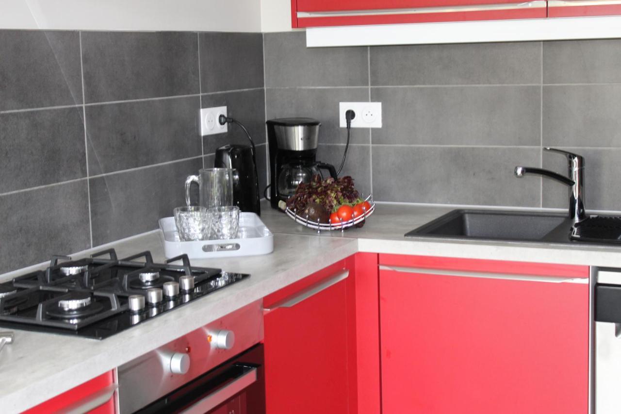 Appartement Entre Sisteron Et Gorges De La Meouge " Les Hauts De Toscane " Ribiers Exterior foto