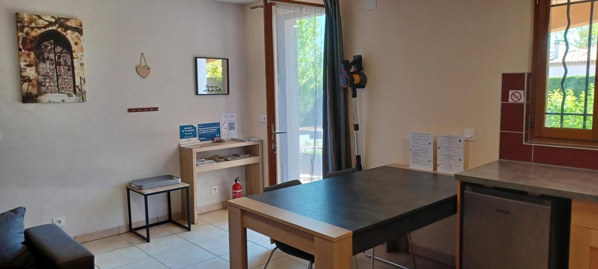 Appartement Entre Sisteron Et Gorges De La Meouge " Les Hauts De Toscane " Ribiers Exterior foto