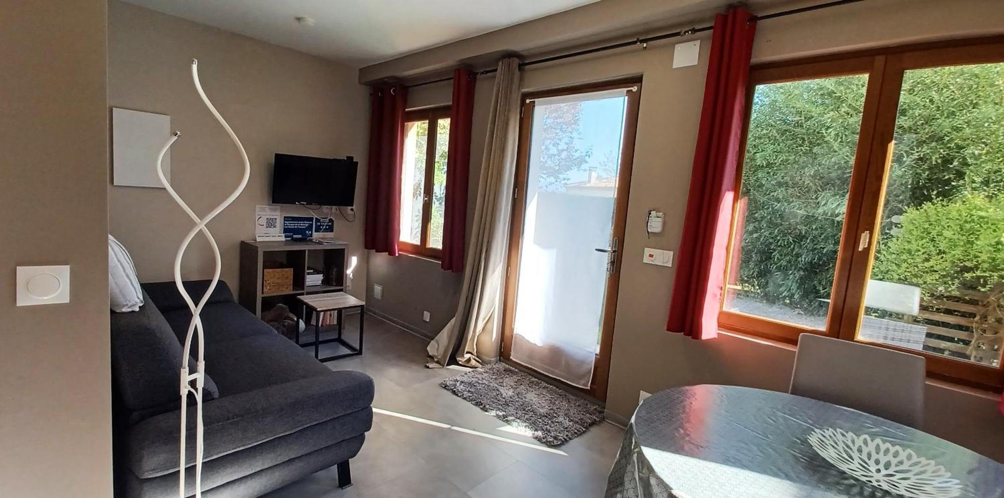 Appartement Entre Sisteron Et Gorges De La Meouge " Les Hauts De Toscane " Ribiers Exterior foto